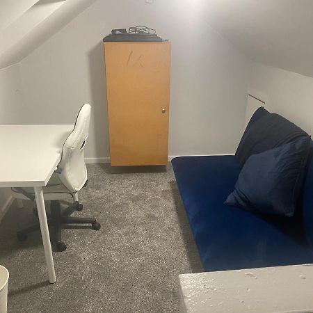Convenient Room Belfast Exteriör bild